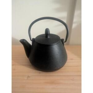 Cast Iron Japanese Black Ribbed Texture Tetsubin Teapot